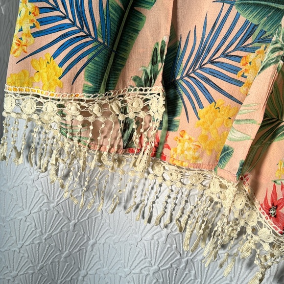 Umgee tropical floral print light pink kimono shawl light weight swim coverup  M - Picture 4 of 9